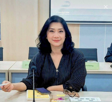 นางวิสรรพ์พร ยืนยง