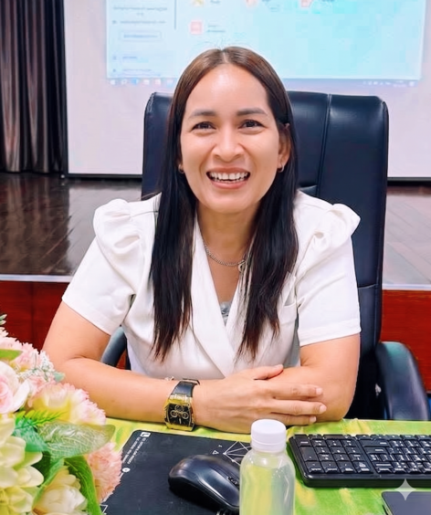 นางจิระภา  ศิริเทพ